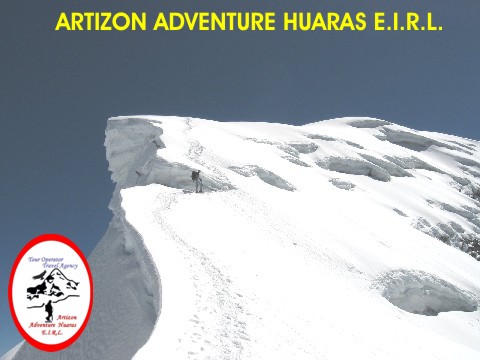 Nevado Vallunaraju - Escalada Cordillera Blanca